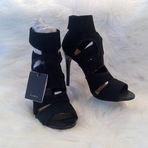 Zara NWT black soft strap pump